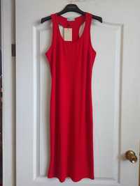 Платье красное  , трикотаж в рубчик , размер  М - L .