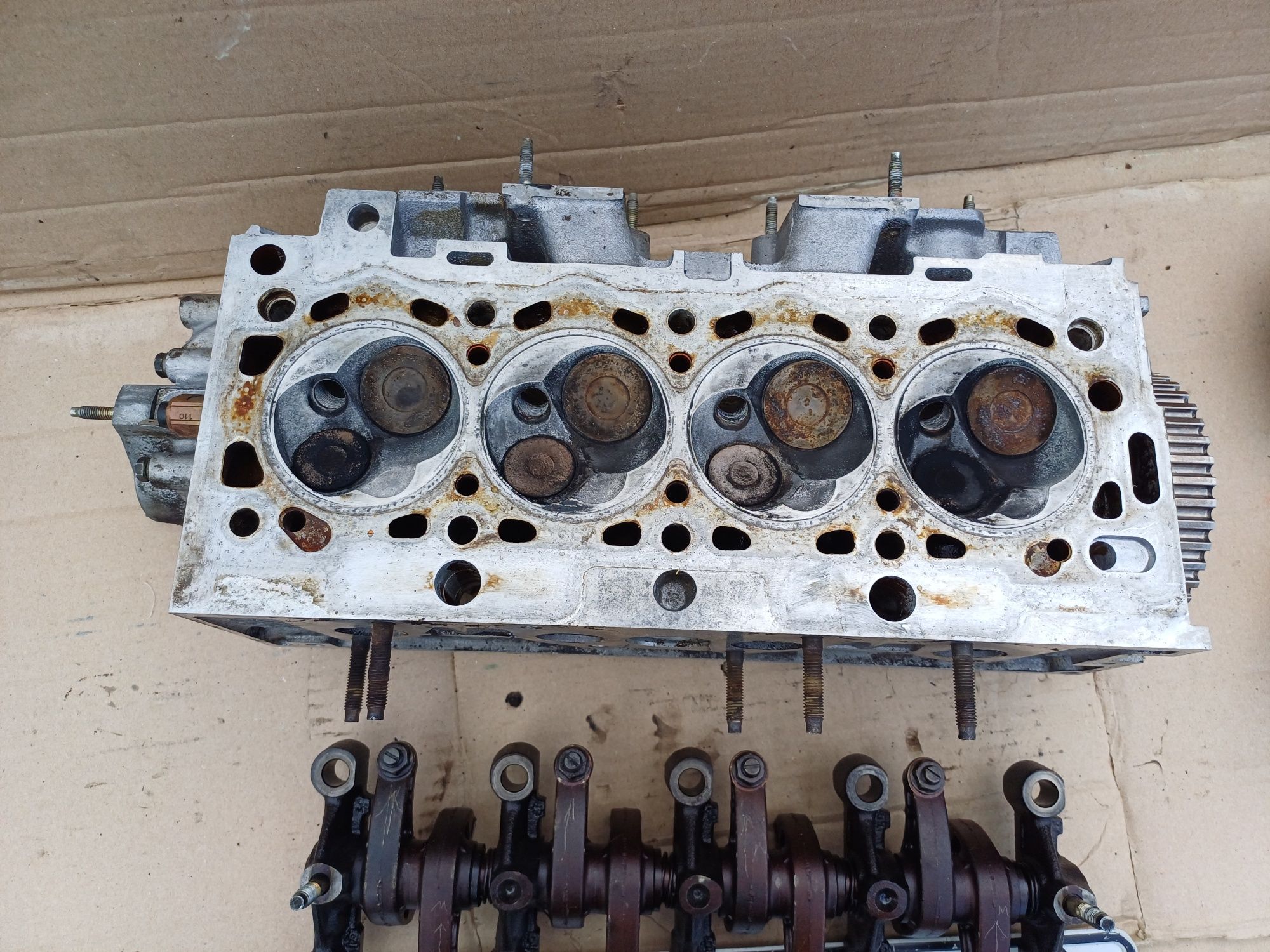 ГБЦ головка блоку циліндрів Citroen Peugeot 1.4 8V KDY 9610923210
