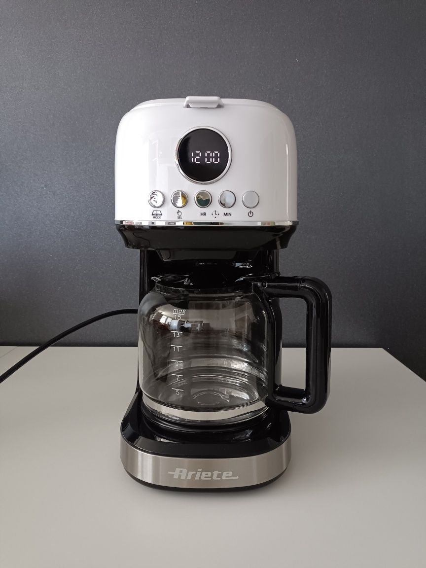 Ekspres przelewowy Ariete model 1396
