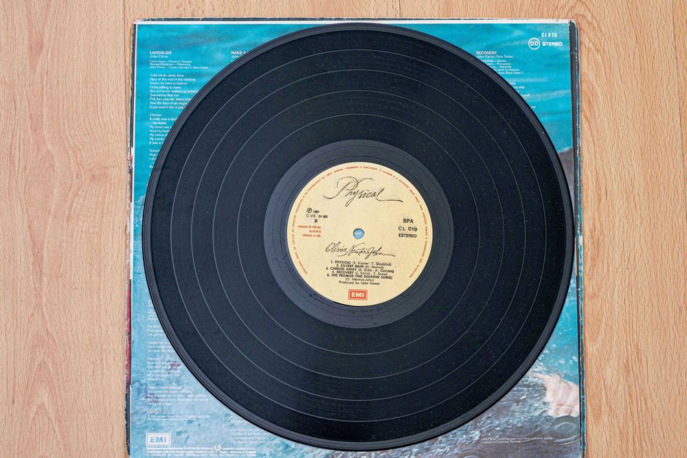 Disco de vinil Olivia Newton John, Physica