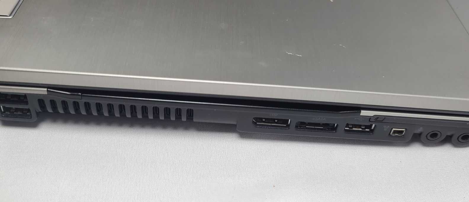 Игровой Ноутбук HP Elitebook 8540p 15.6" Intel i7 720QM 8GB SSD120GB