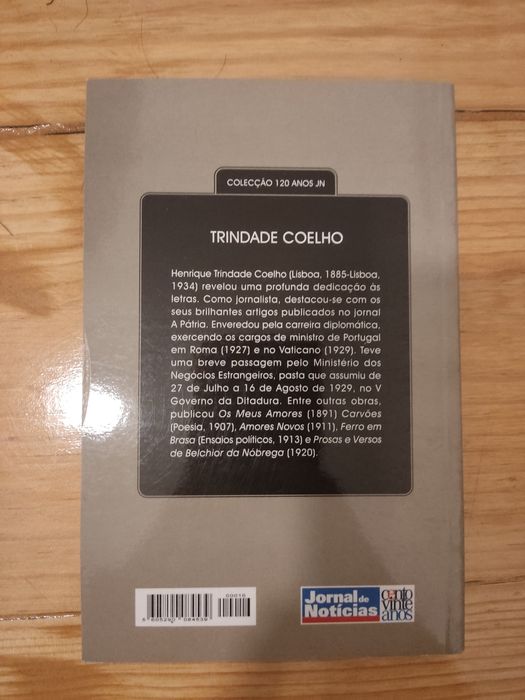 Livro "Os Meus Amores"