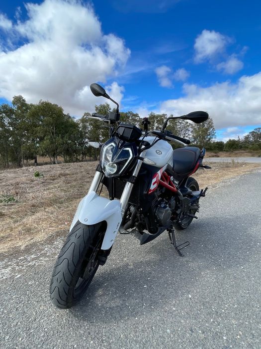 Benelli 302s como nova