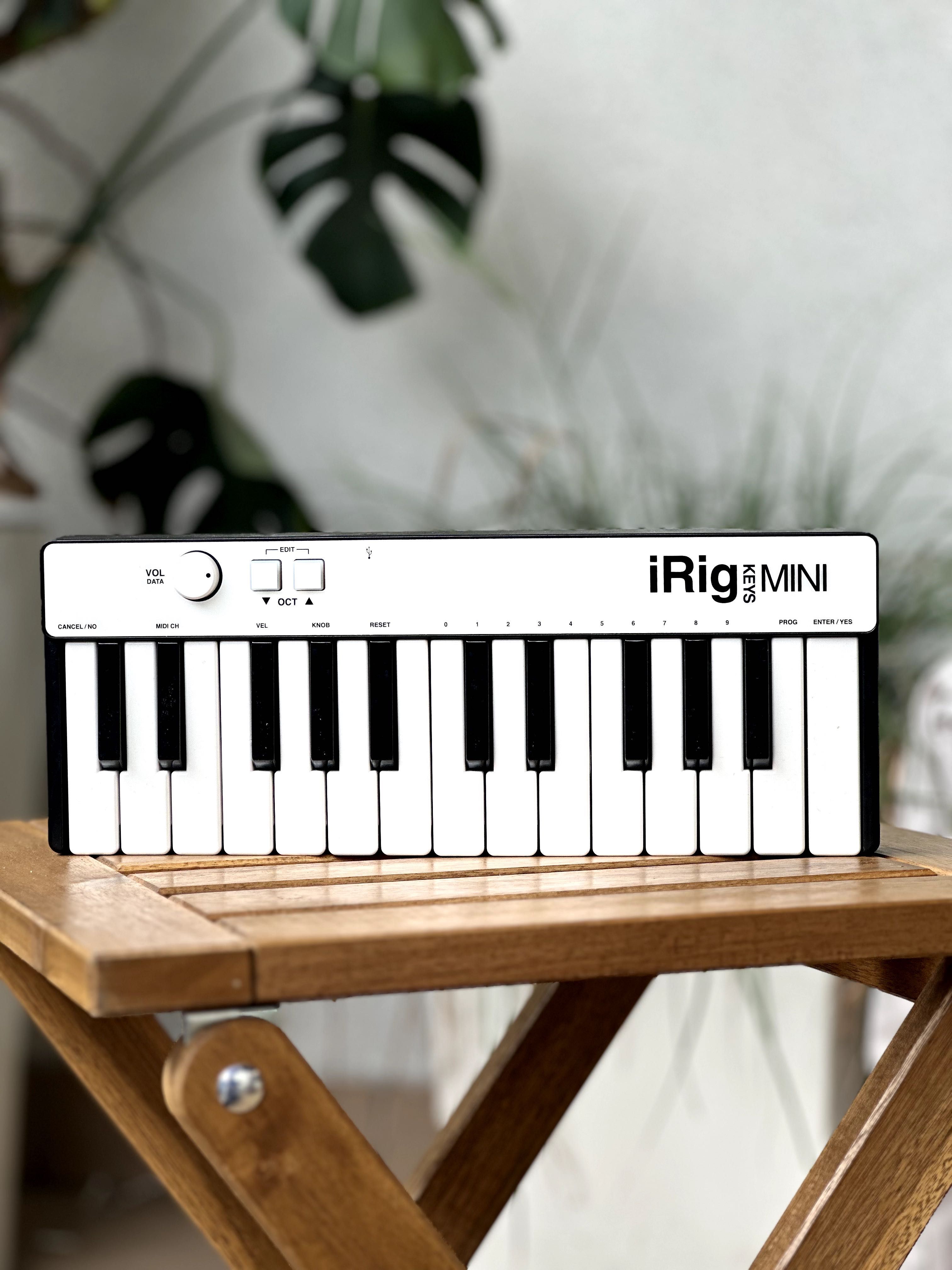 iRig Keys MINI Mobilny Keyboard