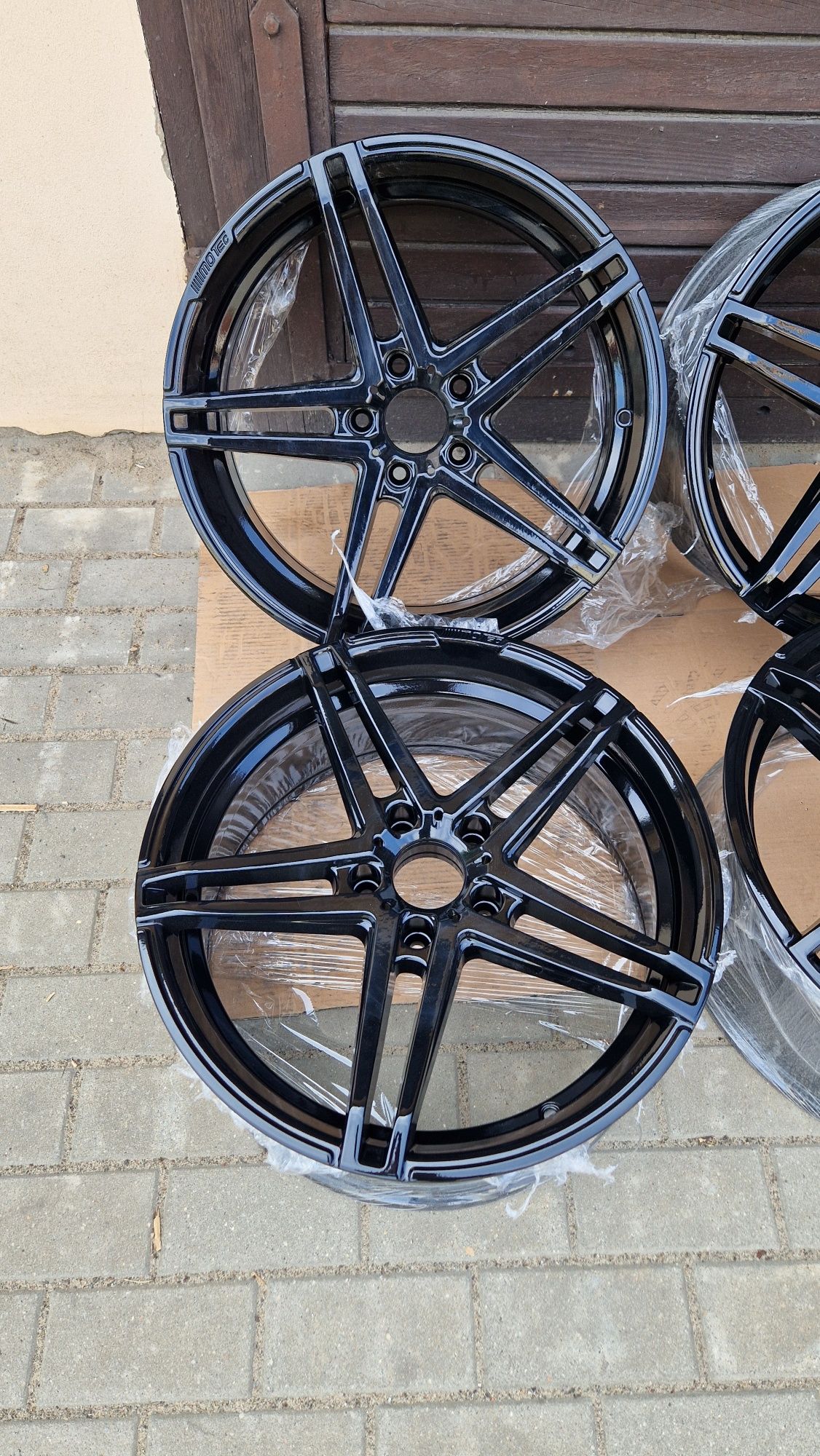 Felgi MOTEC 19 cali 5x120 BMW E90 E92 E46 E36 E60