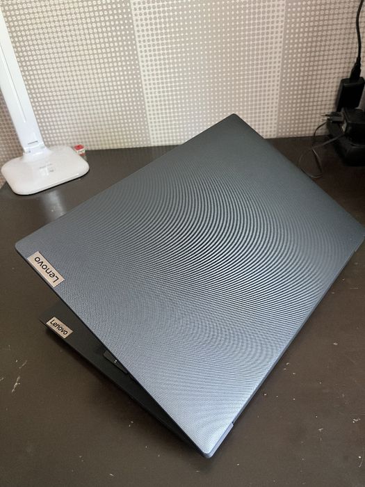 Ноутбук Lenovo Ideapad 3