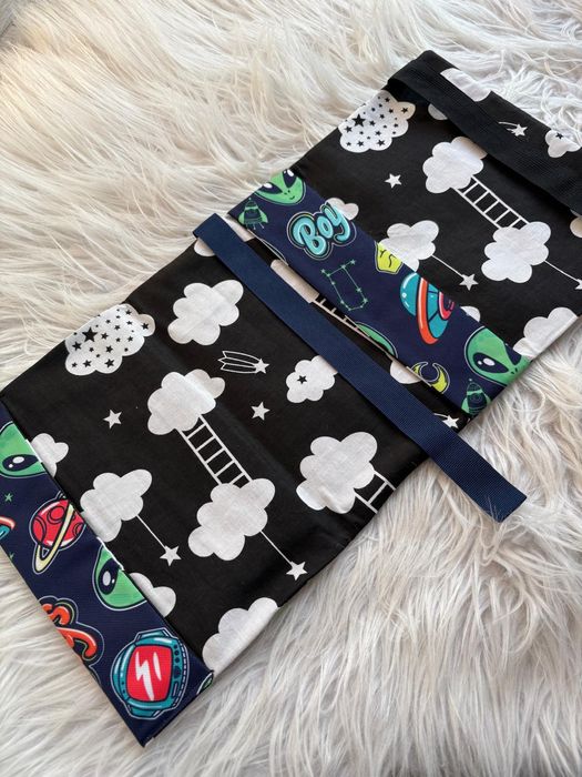 Etui otulacz na książkę