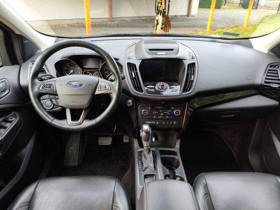 Ford Escape 2.0 / Kuga benzyna 242 KM 2018r. Automat 2 komplety kół