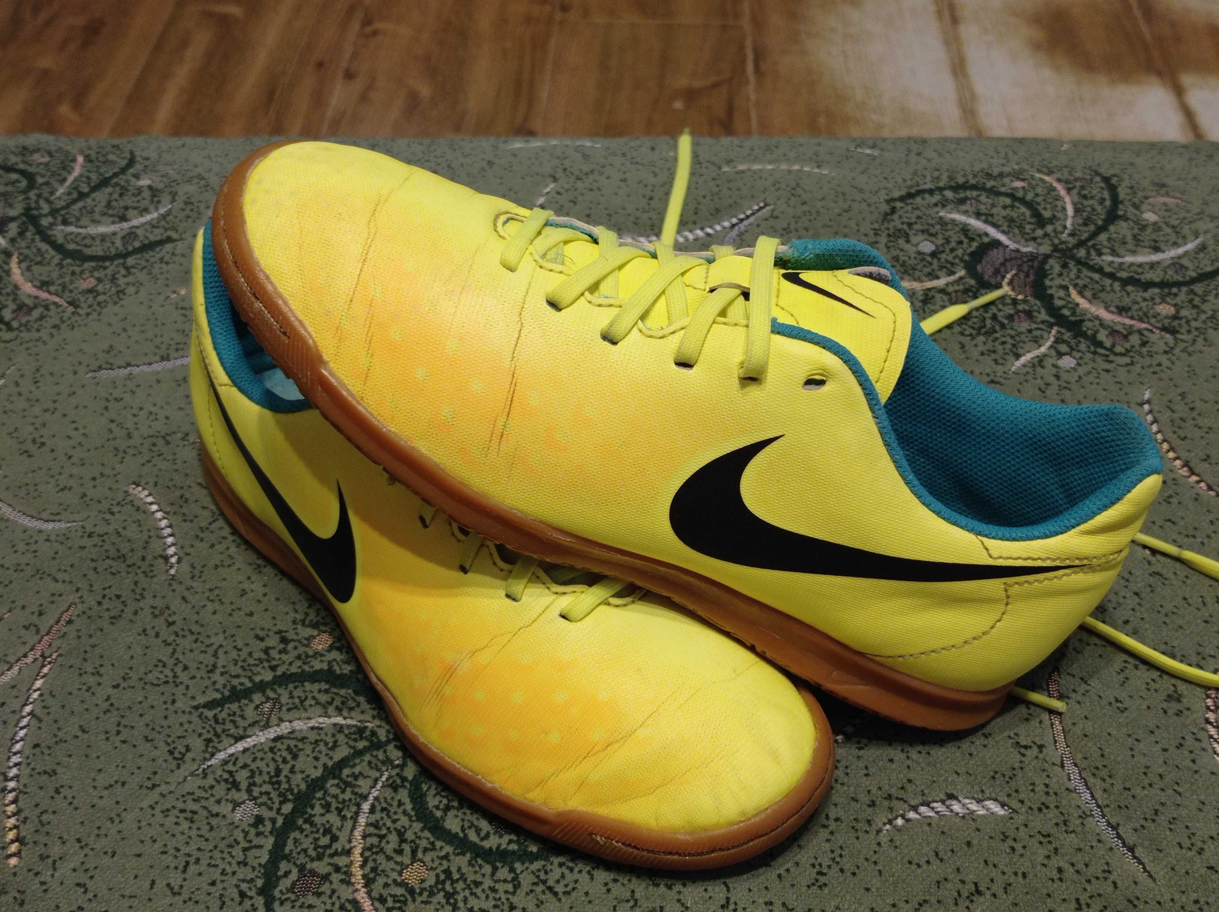 Футзалки Nike Magista X оригинал размер-40 стелька-25,5см