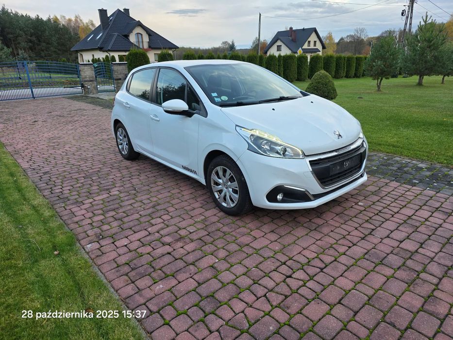 Peugeot 208 Do delikatnych poprawek blacharsko - lakierniczych