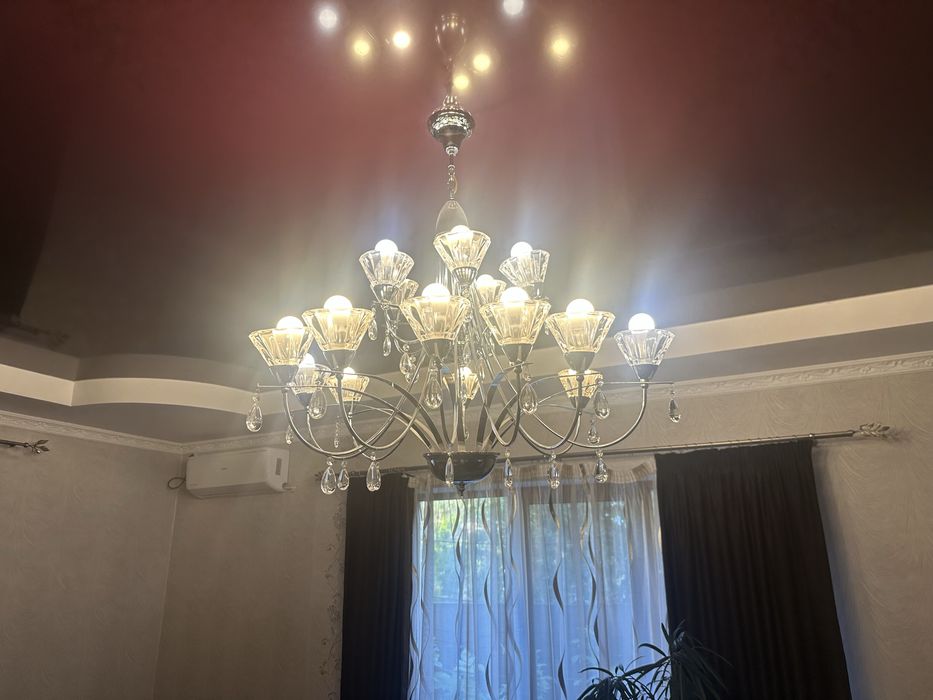 Люстра + 2 свитильніка
