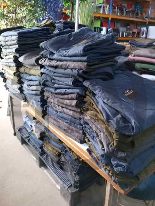 Calça de ganga ou jeans