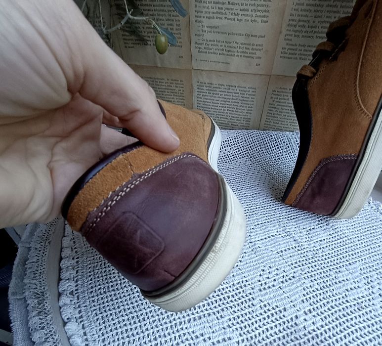 Współczesne Zamszowe półbuty Chukka Sneakers 43 (29 cm)