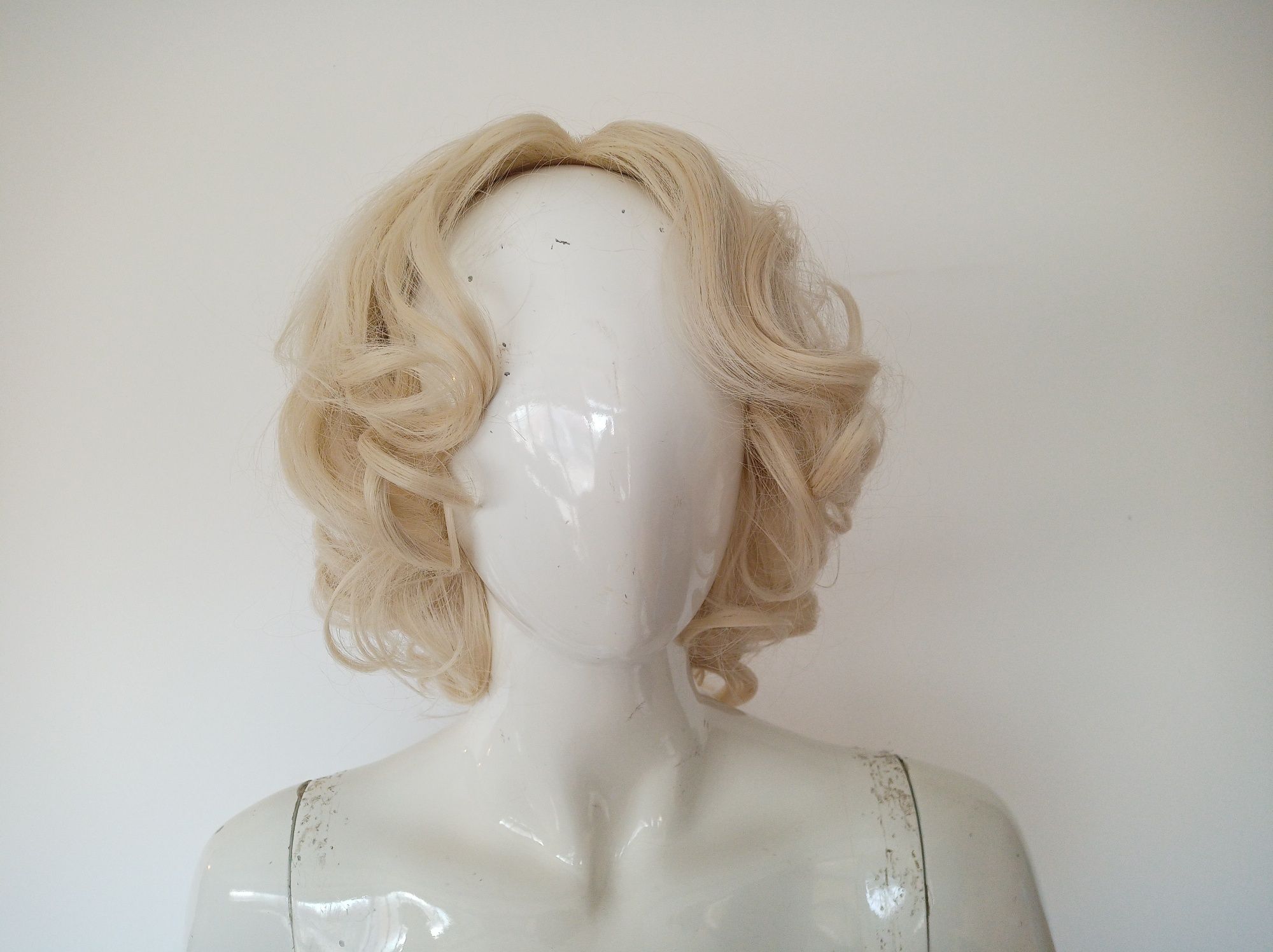 Peruka LeMarnia blond