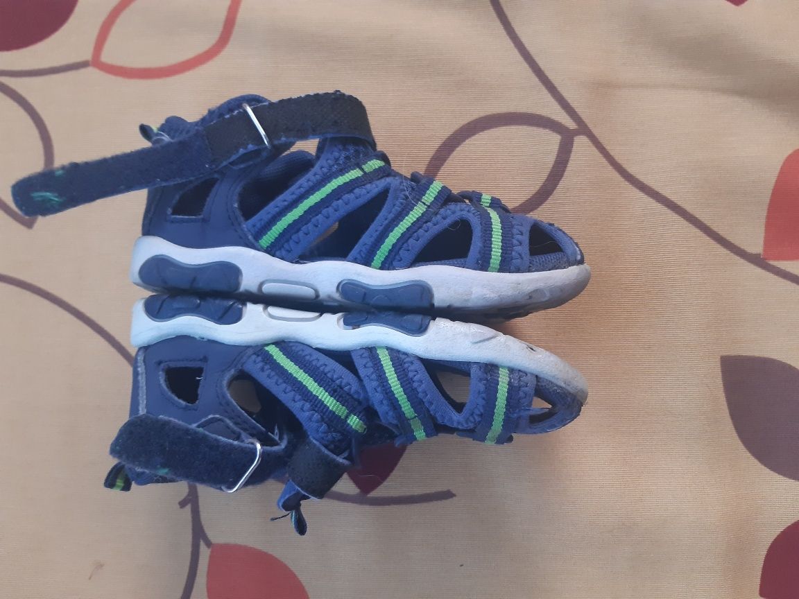 Sandały chłopięce. Bobbi Shoes. 24 + para gratis