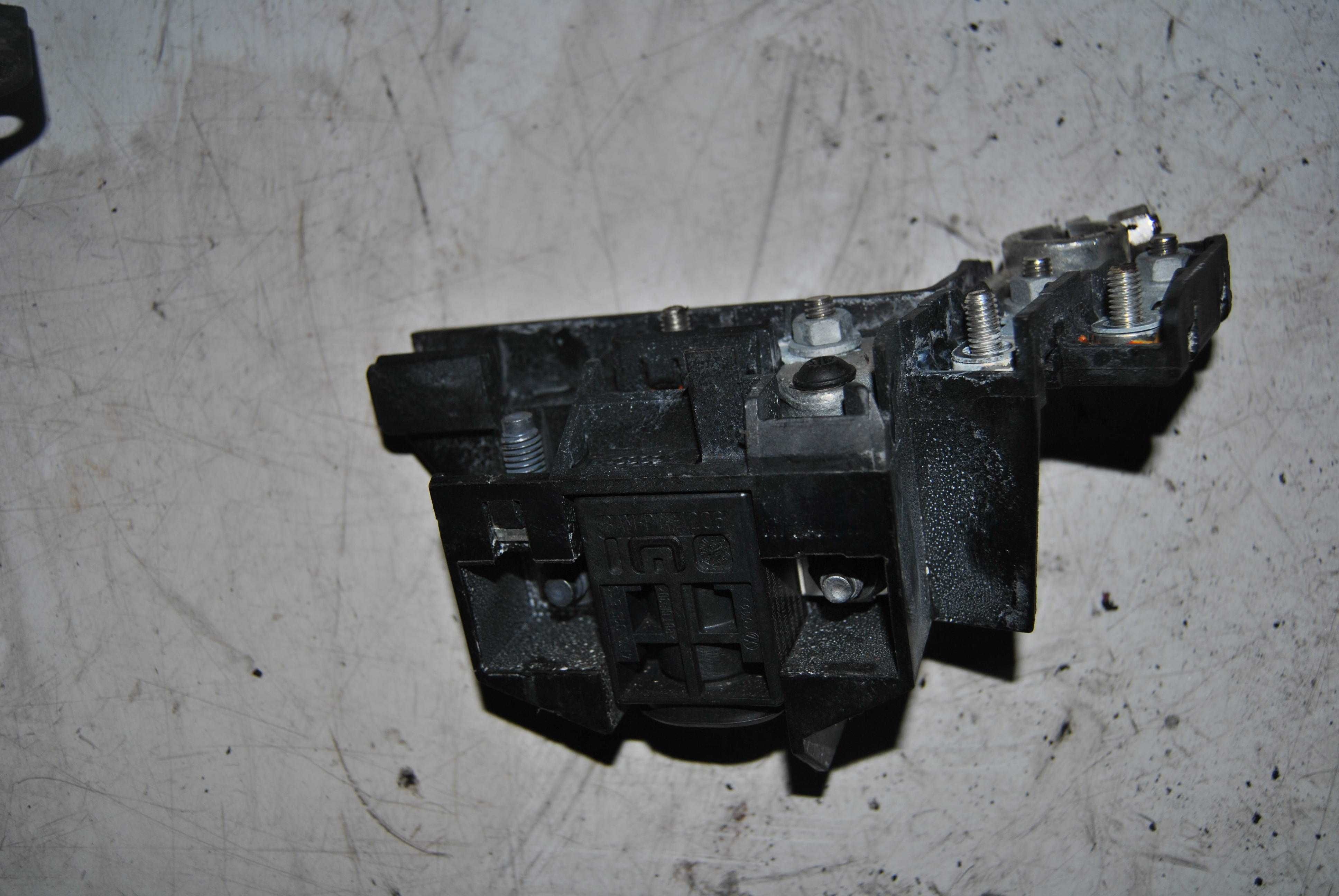 Klema pirotechniczna Audi A4 B8 2.0 TDi