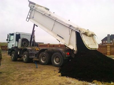 Будівельні матеріали.Доставка песка ,щебня, глины,чернозема в Харькове