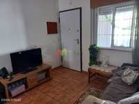 Apartamento T4 Junto ao Hosp. S. Bernardo - Setúbal