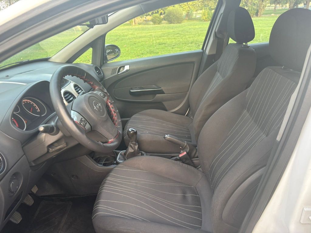 Opel Corsa 1.3 diesel Com pintura nova!!