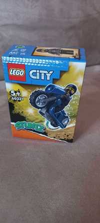 LEGO® 60331 City - Turystyczny motocykl kaskaderski