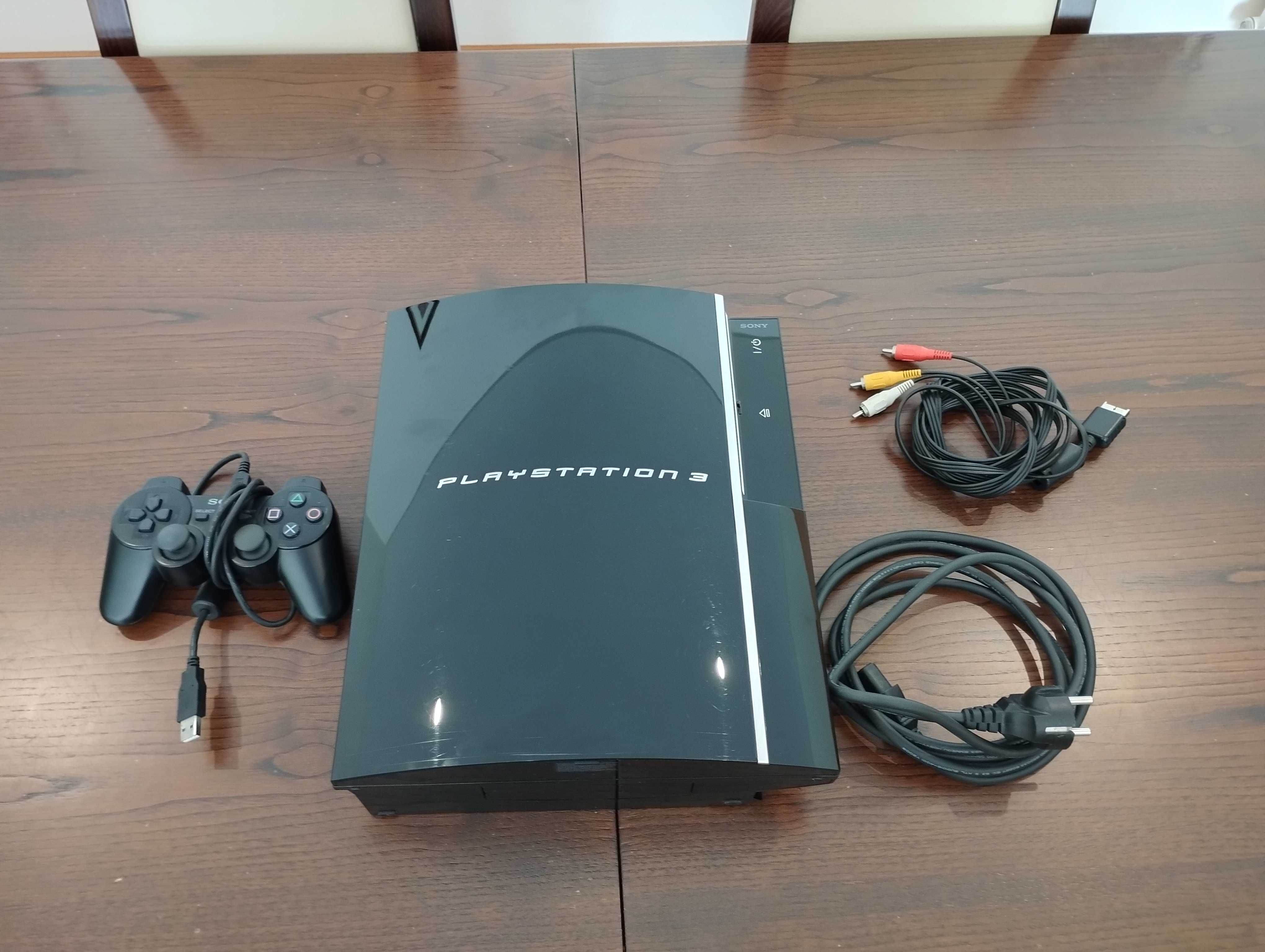 PlayStation3 (PS3) 80GB + 10 Jogos