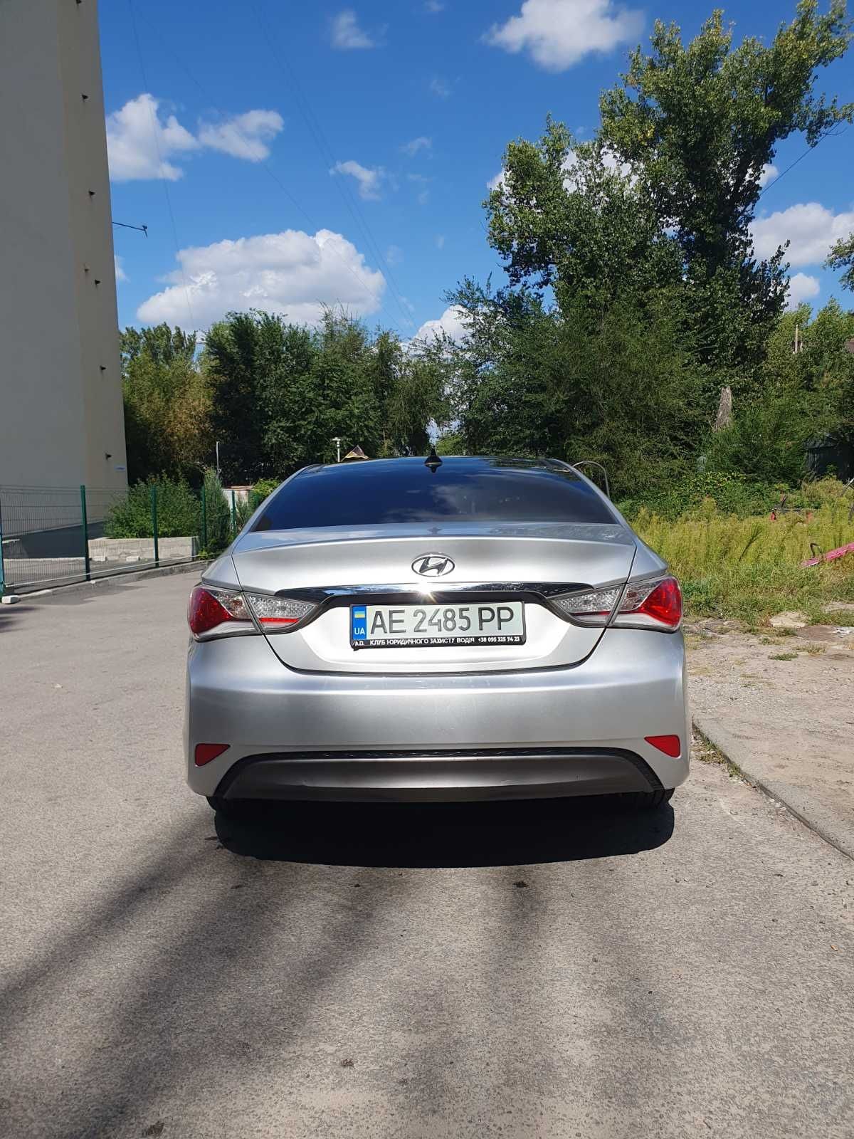 Sonata hybrid 2.4