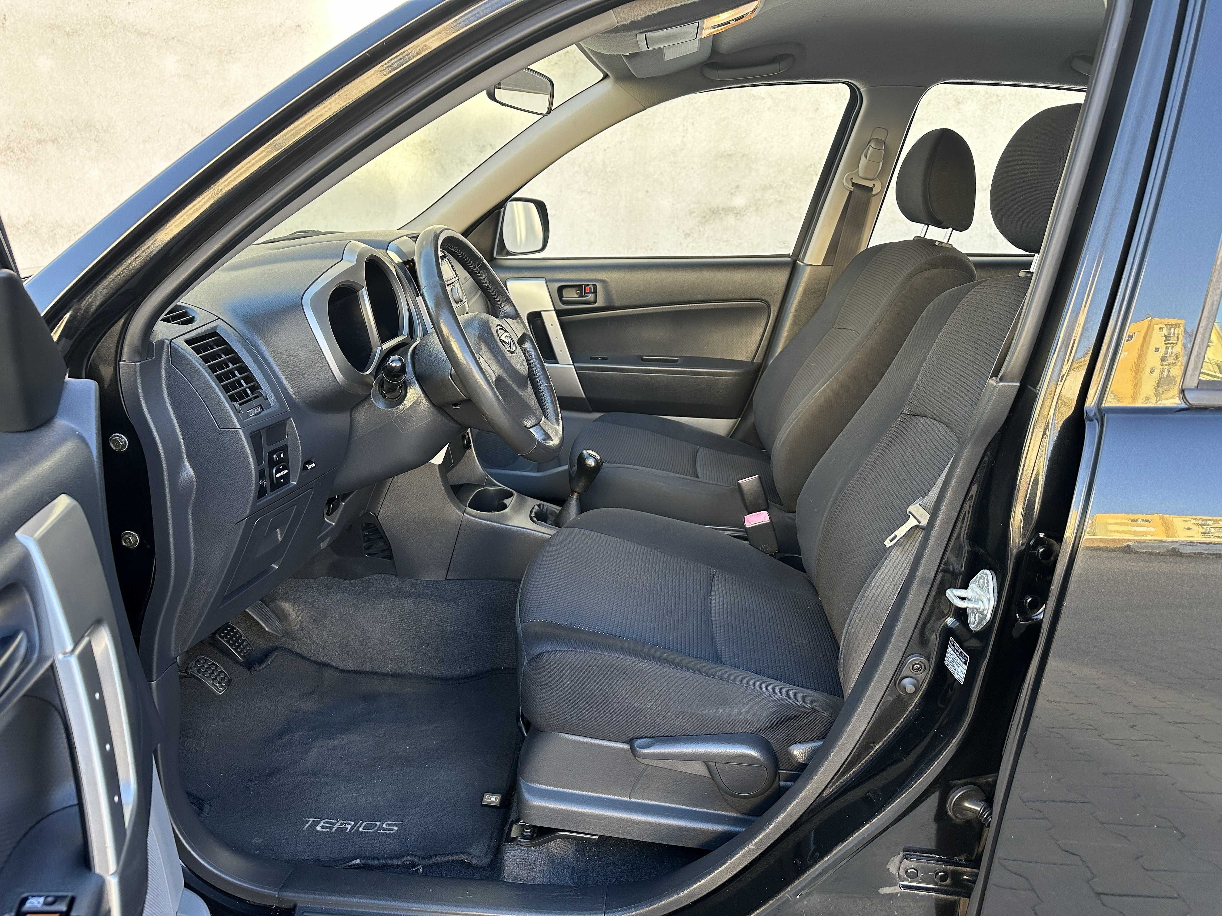 DAIHATSU TERIOS II 1.5i 105PS Klima Elektryka Hak ALU 16" ZADBANY !