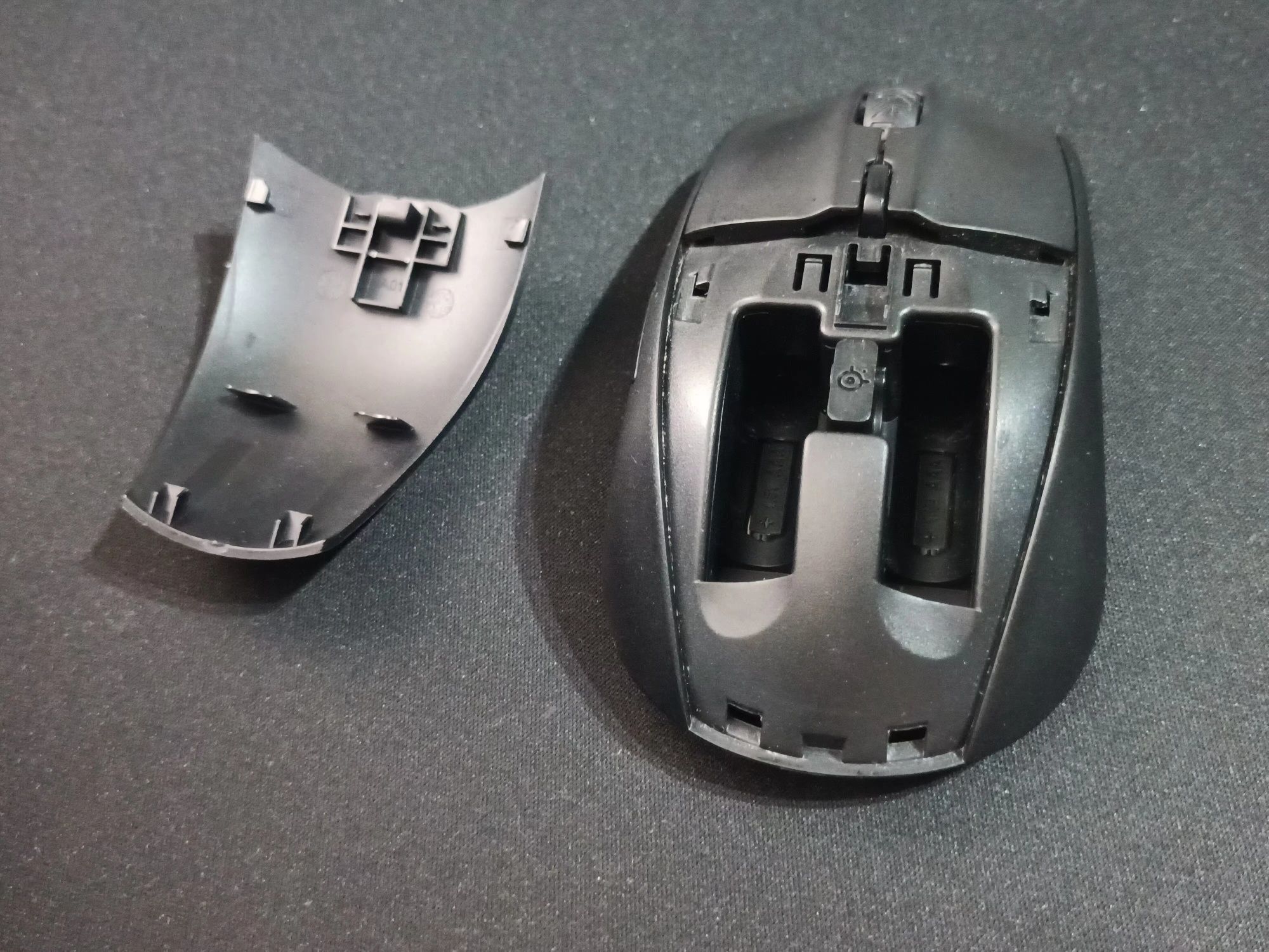Myszka steelseries rival 3 wireless