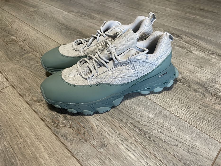 Нові кросівки Reebok Premier