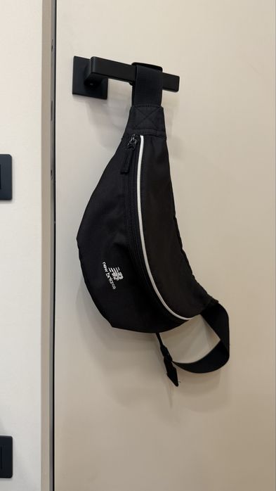 Поясна сумка new balance бананка