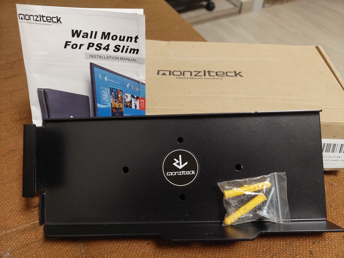 Крепление держатель подставка на стену Playstation 4 PS4