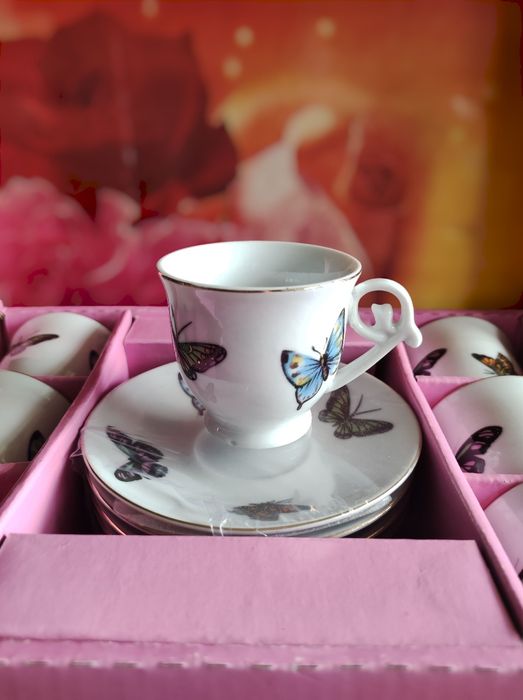 Чайно-кавовий сервіз на 6 осіб