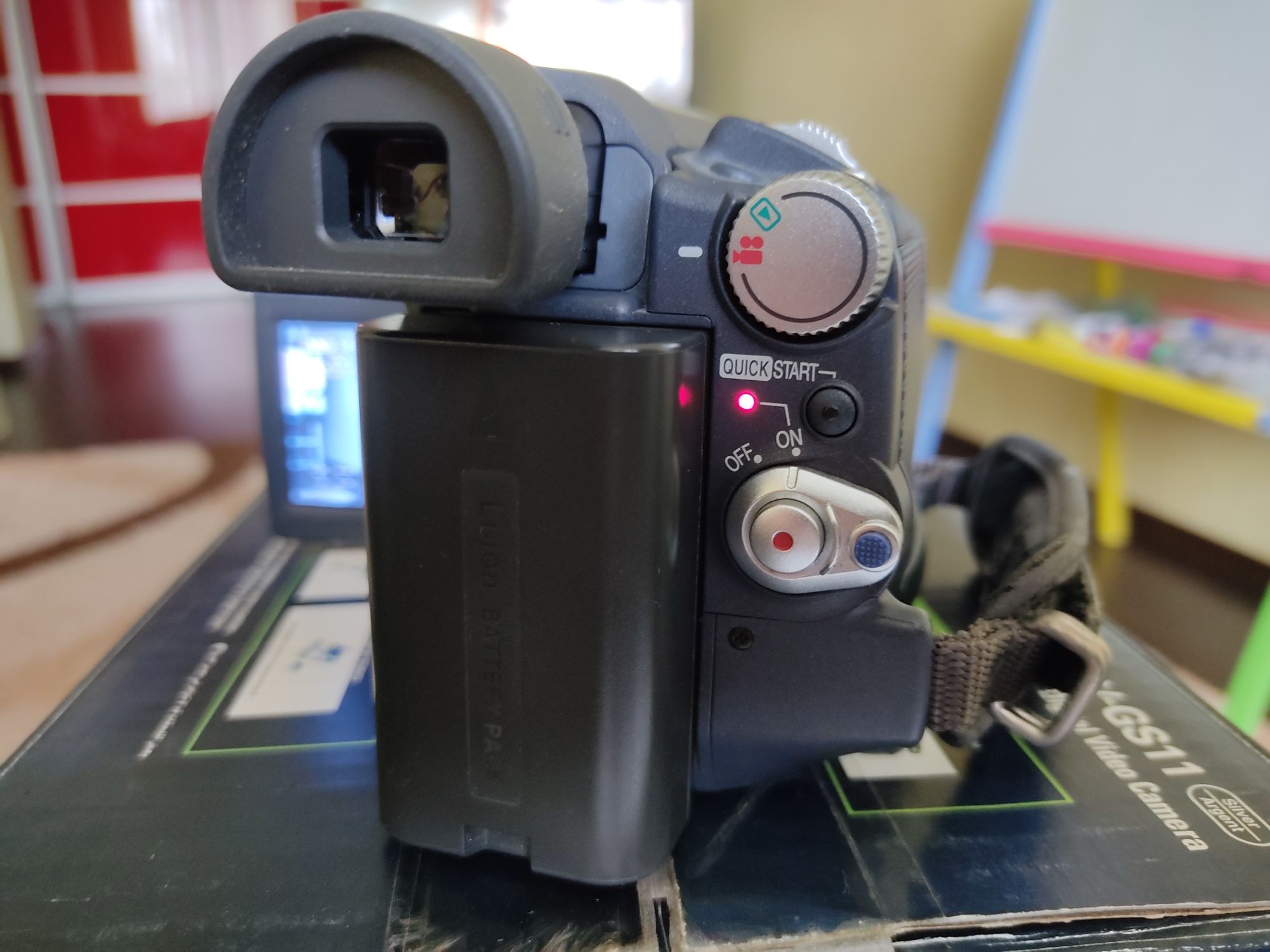 Видеокамера Panasonic NV-GS11
