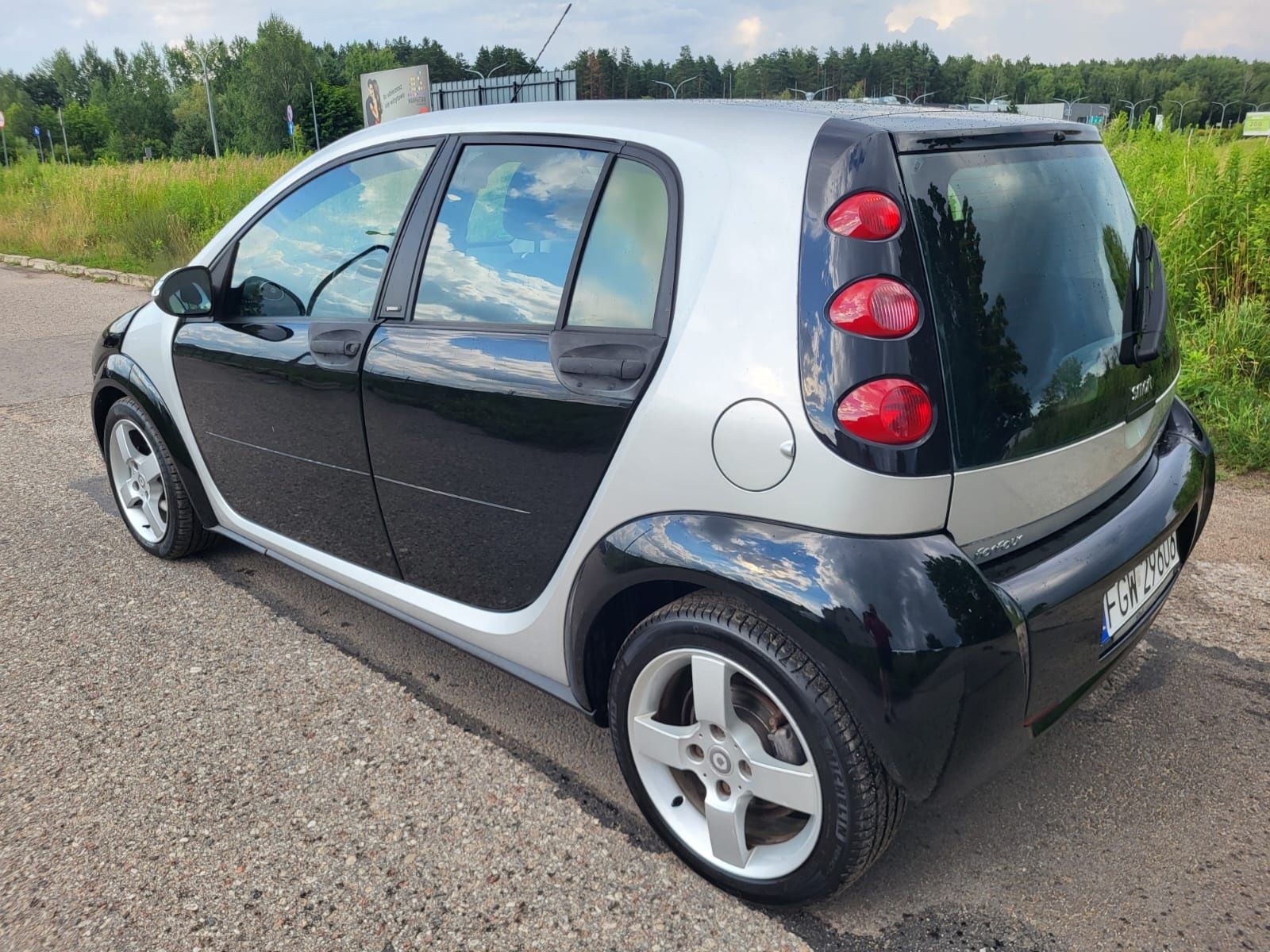 Smart Forfour Automat 1.5 Benzyna Klima 5 drzwi  z  DE Zarejestrowany