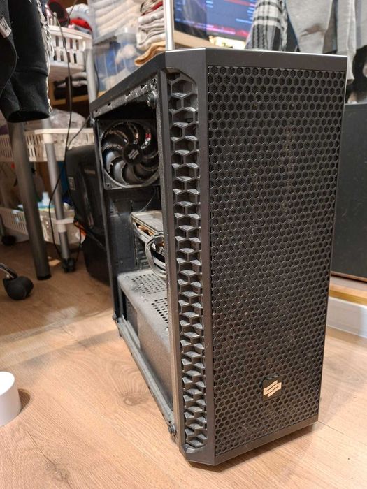 Komputer gammingowy/Ryzen 5/16gb./GTX/DDR4.