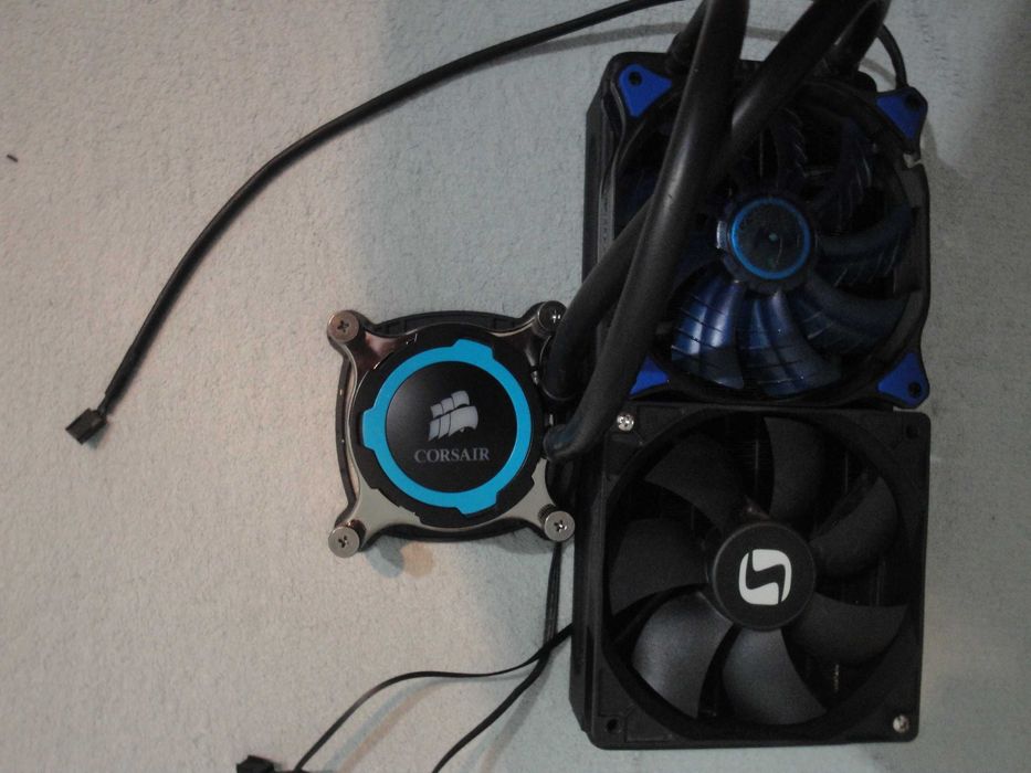Chłodzenia wodne Corsair Hydro Series H105 tylko podstawka intel