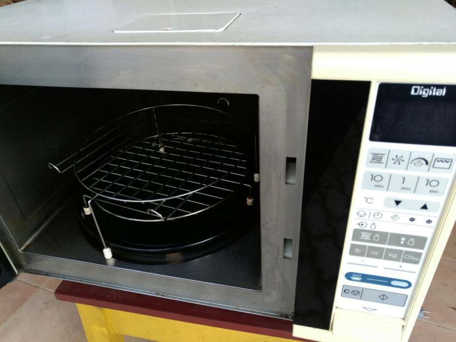Forno, grelhador e microndas Sanyo