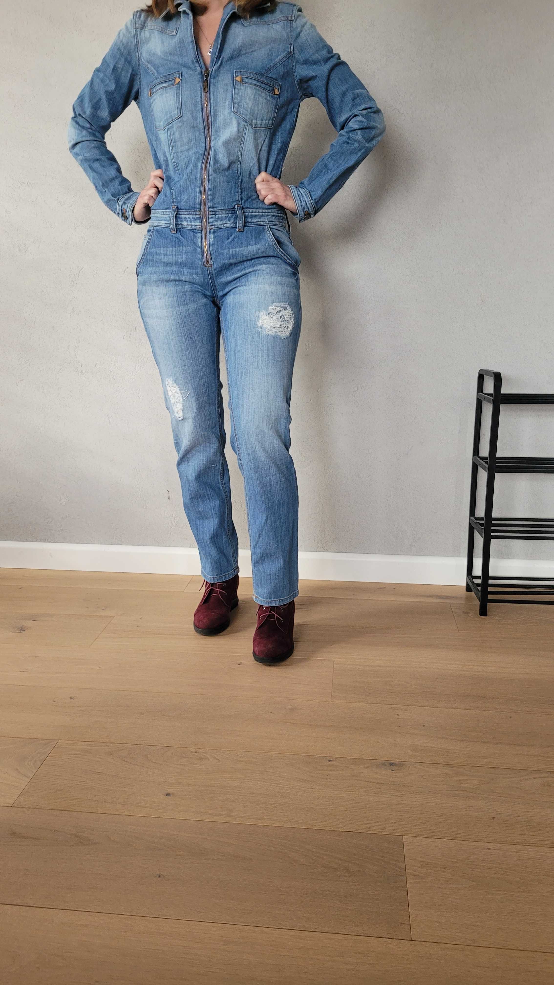 Jeansowy kombinezon Guess r.s