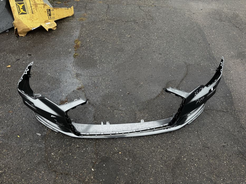 Бампер передний Audi A6 C8 S Line