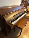 Piano Kaway castanho