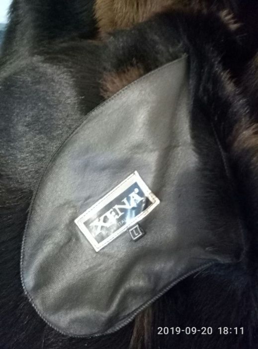 Продам женскую дубленку