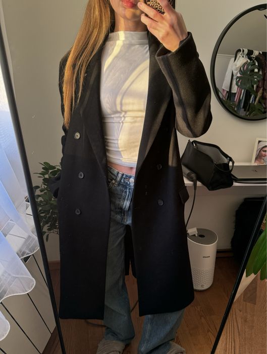 Чорне пальто zara xs manteco