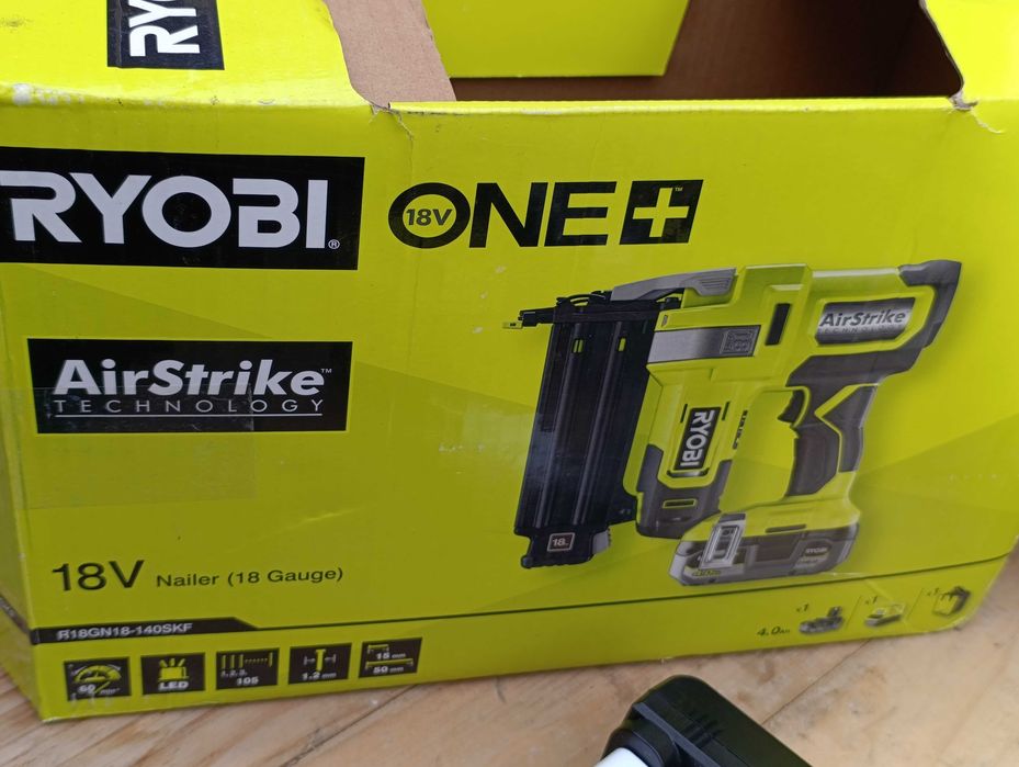 RYOBI Sztyfciarka gwoździarka 18G AirStrike 18V ONE+ R18GN18 + aku 4AH