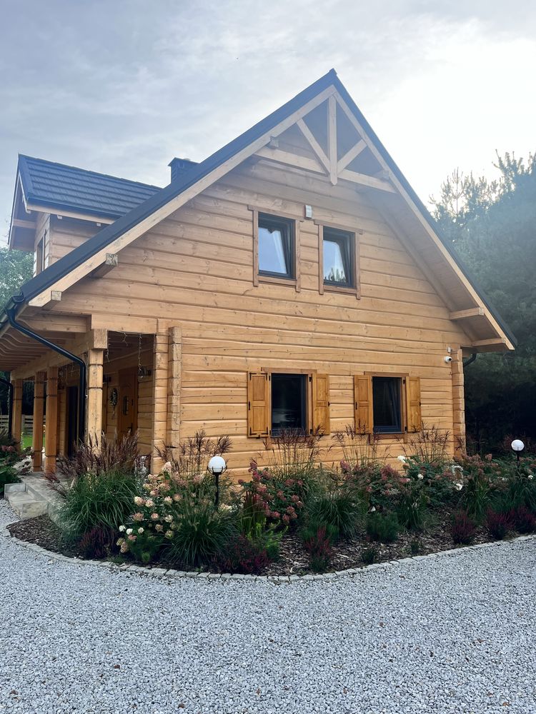 Dom z bala na wynajem sauna jacuzzi na 12 osób.