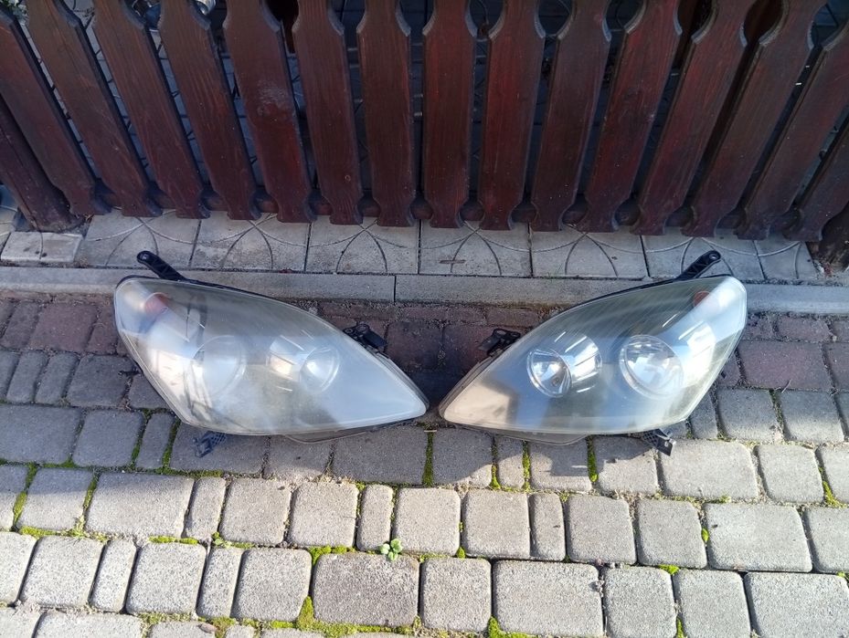 Lampa Zefira B przednia prawa