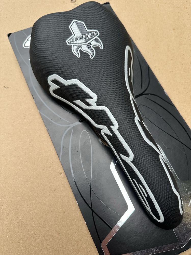 Nowe siodelko THE Cr-Mo MTB