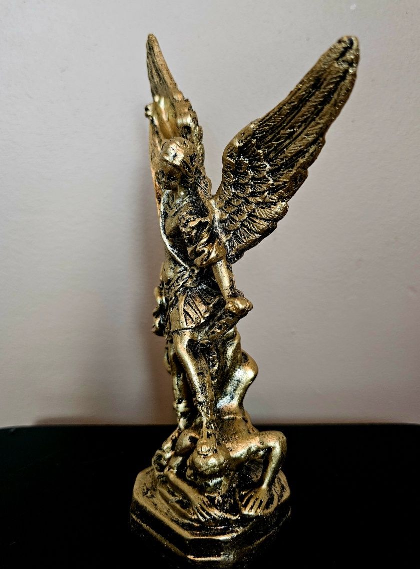 Figurka Św. Michała Archanioła. Duża 31cm