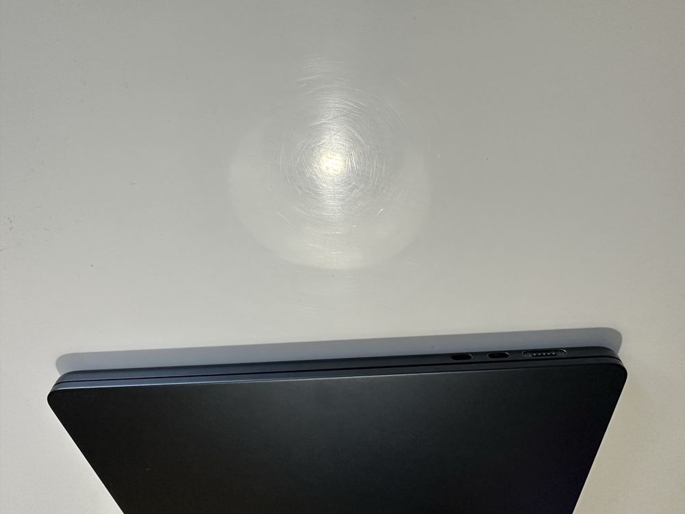 Idealny Macbook air m2 15.3/512gb/16gb RAM