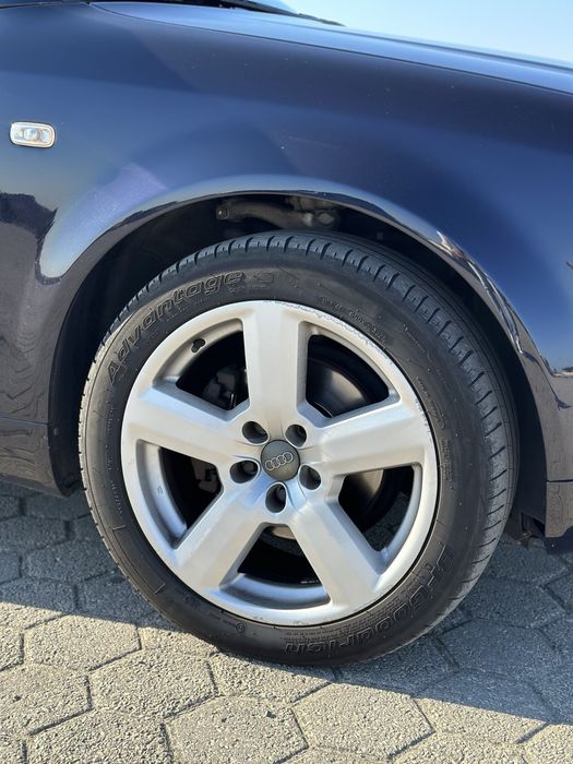 Audi A4 Avant 1.9 TDI 130cv M5