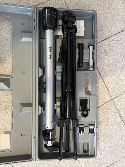 Telescópio em Excelente Estado